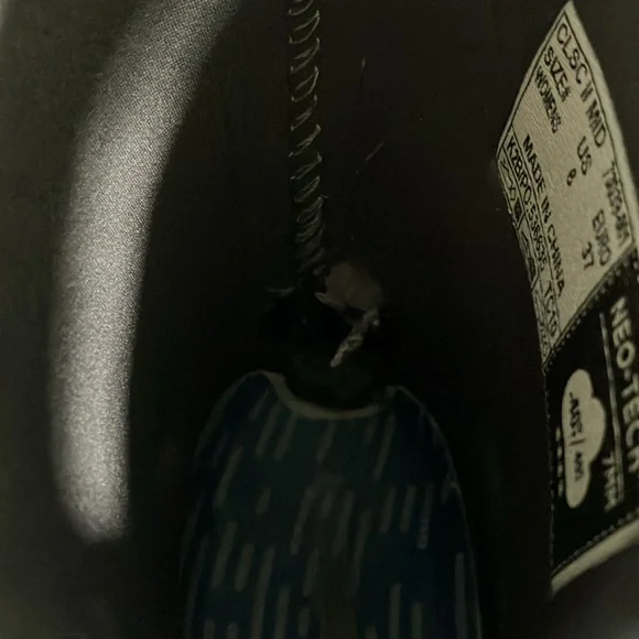 Bogs Classic II Mid Rain Boots - Picture 9 of 11